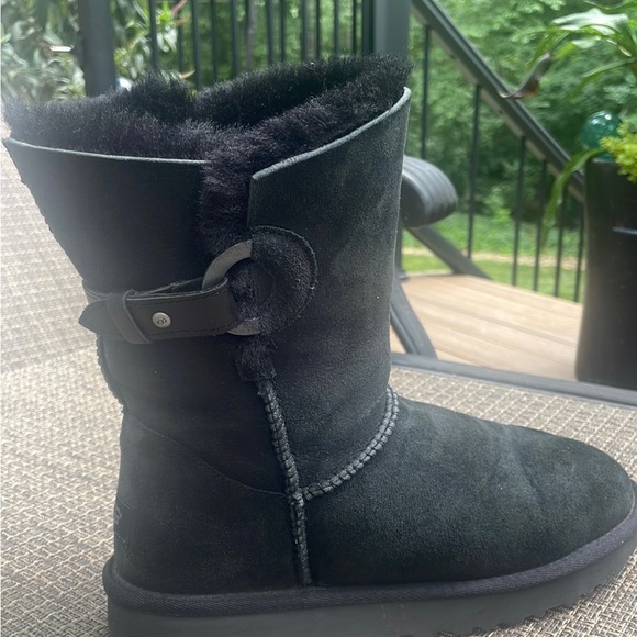 UGG used boots - size 8 woman - Picture 7 of 8